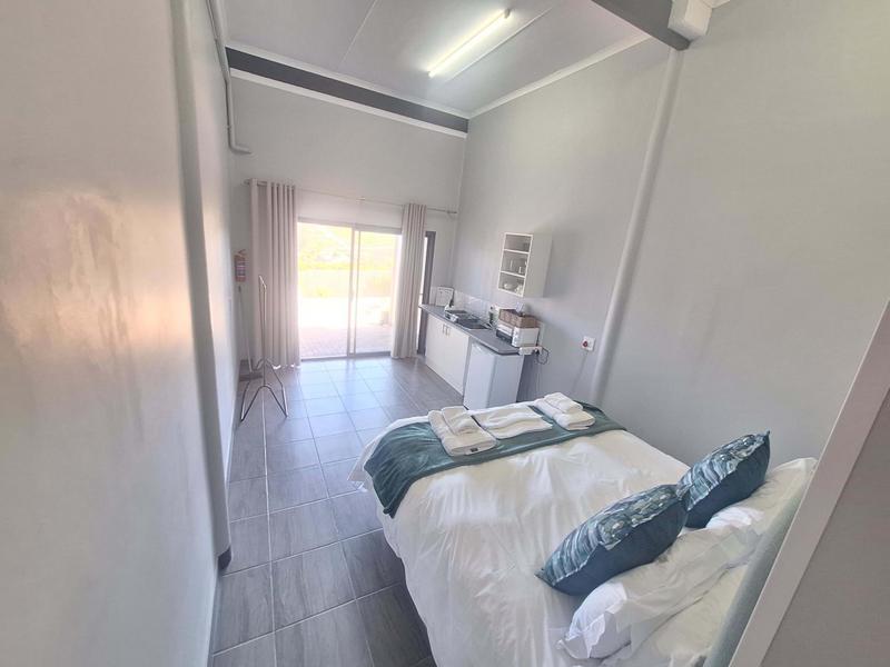5 Bedroom Property for Sale in Seemeeu Park Western Cape